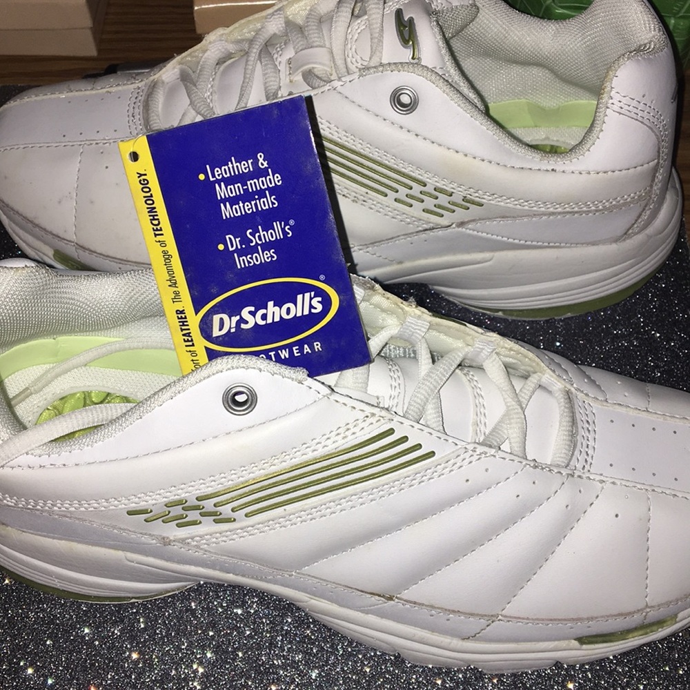 ⬇️Dr. scholls sneakers⬇️ NWT